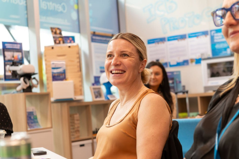 QUT-WomenofCisco-092