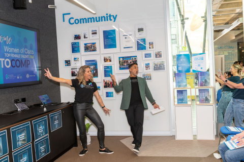 QUT-WomenofCisco-262