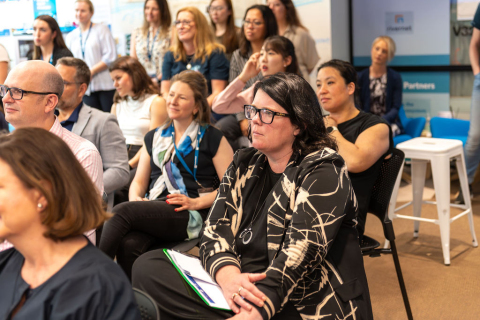 QUT-WomenofCisco-350